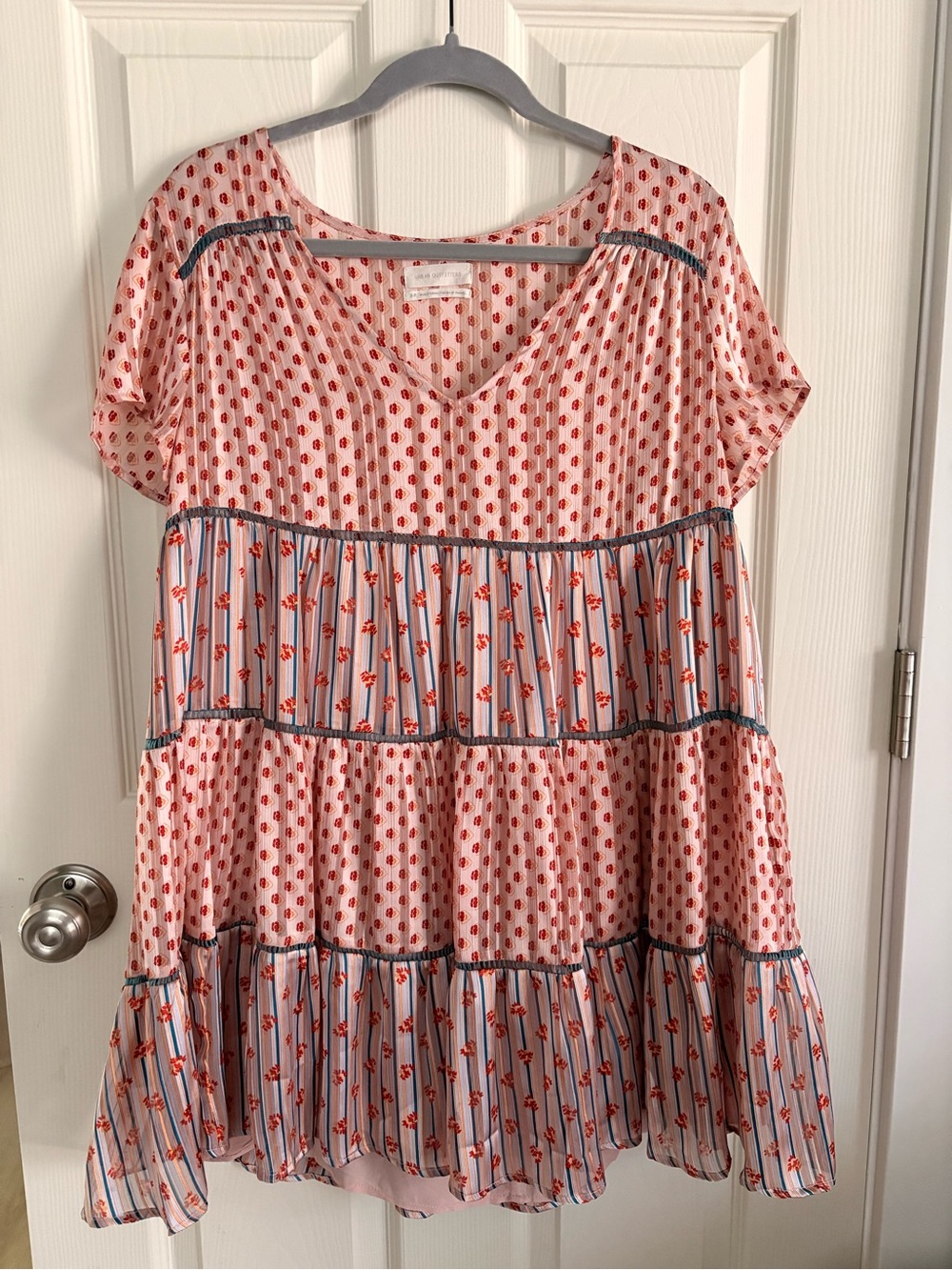 Urban Outfitters Pink Blue Floral Tiered V-Neck Boho Tunic Top/Dress